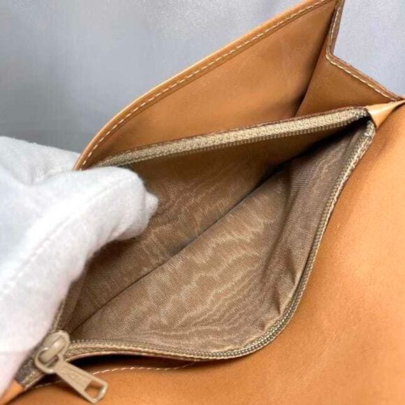 Pre Loved celine Women Brown Wallets - Picture 8 of 8